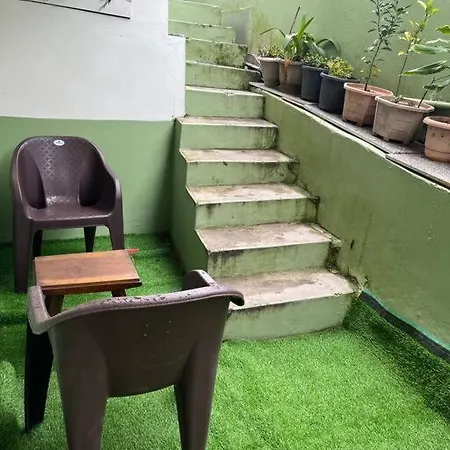 Cozy Haven 1018 Homestay Shillong Exterior photo